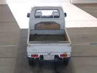 Mazda SCRUM TRUCK лот № 2614 оценка 3  с аукциона в Японии 2