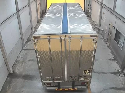 Isuzu FORWARD  с аукциона в Японии