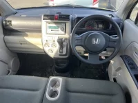 Honda ZEST лот № 1013 оценка 3  с аукциона в Японии 3