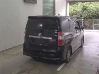 Toyota NOAH лот № 199 оценка 3.5  с аукциона в Японии 4