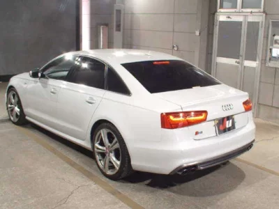 Audi S6 SERIES  с аукциона в Японии