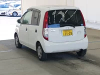 Honda LIFE лот № 2619 оценка RA  с аукциона в Японии 1