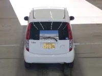 Honda LIFE лот № 2619 оценка RA  с аукциона в Японии 2