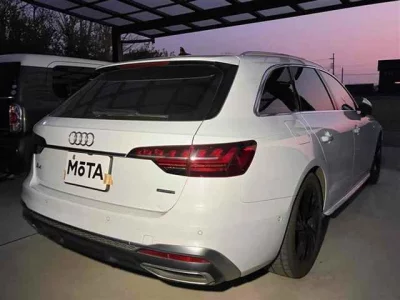 Audi A4  с аукциона в Японии