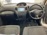 Toyota FUNCARGO лот № 7028 оценка RA  с аукциона в Японии 4