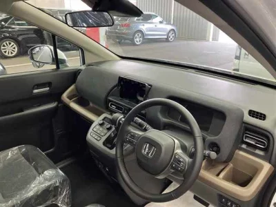 Honda FREED  с аукциона в Японии