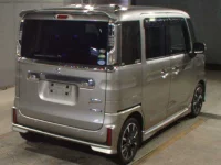 Suzuki SPACIA лот № 52 оценка R  с аукциона в Японии 4