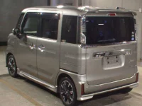 Suzuki SPACIA лот № 52 оценка R  с аукциона в Японии 1