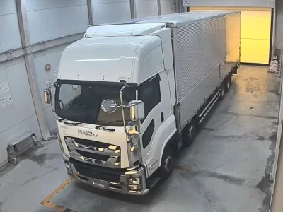 Isuzu TRUCK