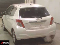 Toyota VITZ лот № 4202 оценка 3.5  с аукциона в Японии 1