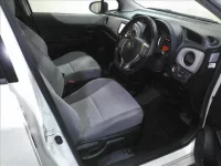 Toyota VITZ лот № 4202 оценка 3.5  с аукциона в Японии 3