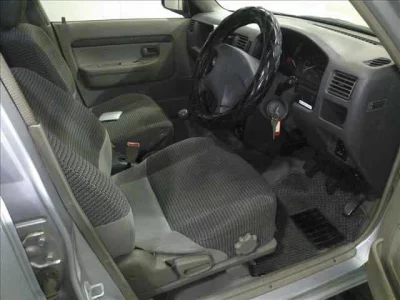 Mazda DEMIO  с аукциона в Японии