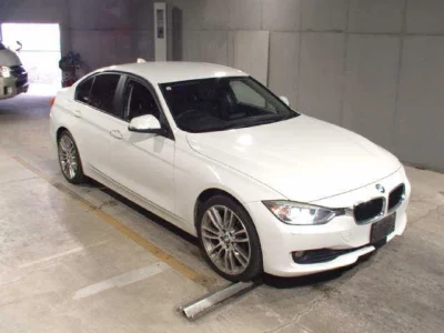 BMW 3-Series  с аукциона в Японии