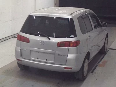 Mazda DEMIO  с аукциона в Японии