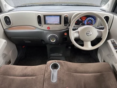 Nissan CUBE  с аукциона в Японии