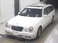 Mercedes-Benz E CLASS WAGON лот № 5338 оценка 3  с аукциона в Японии 2