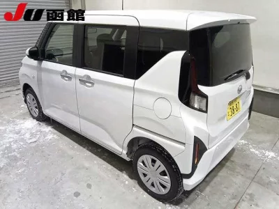 Daihatsu MOVE  с аукциона в Японии