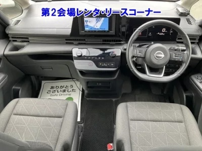 Nissan SERENA  с аукциона в Японии