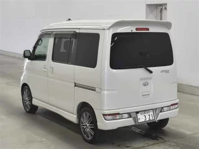 Daihatsu Atrai Wagon
