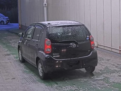 Toyota PASSO  с аукциона в Японии