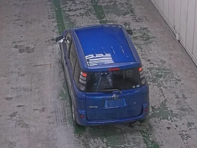 Toyota SIENTA  с аукциона в Японии