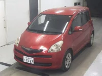 Toyota RACTIS лот № 3058 оценка 3.5  с аукциона в Японии 3