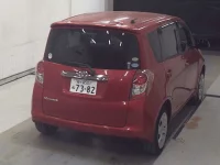 Toyota RACTIS лот № 3058 оценка 3.5  с аукциона в Японии 4