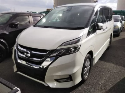 Nissan SERENA  с аукциона в Японии