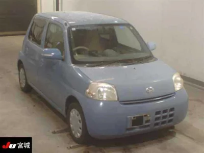 Daihatsu Esse  с аукциона в Японии