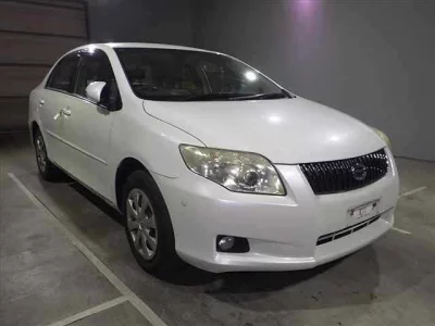 Toyota COROLLA AXIO  с аукциона в Японии