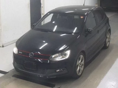 Volkswagen POLO  с аукциона в Японии