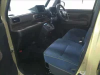 Daihatsu MOVE CANBUS лот № 6135 оценка 4  с аукциона в Японии 2