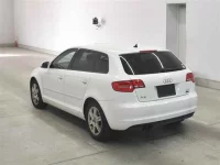 Audi A3 лот № 40008 оценка 3.5  с аукциона в Японии 1