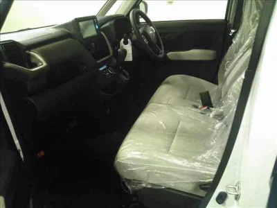 Daihatsu MOVE  с аукциона в Японии