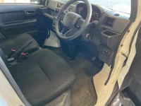 Daihatsu HIJET VAN лот № 2697 оценка 4  с аукциона в Японии 3