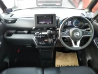 Nissan ROOX лот № 5528 оценка 4  с аукциона в Японии 4