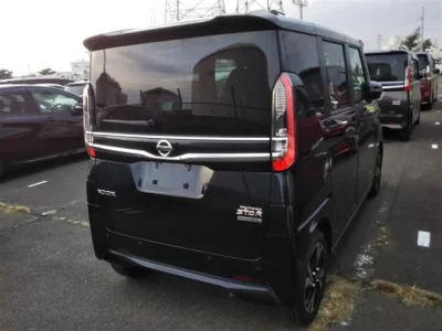 Nissan ROOX  с аукциона в Японии