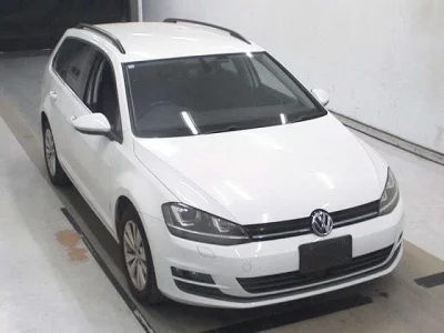 Volkswagen GOLF VARIANT