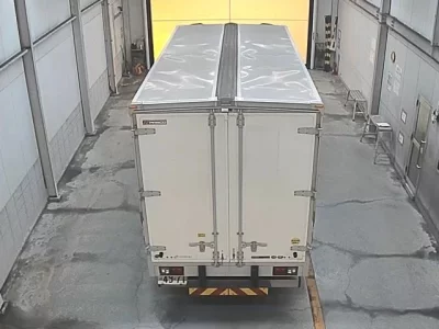 Isuzu FORWARD  с аукциона в Японии