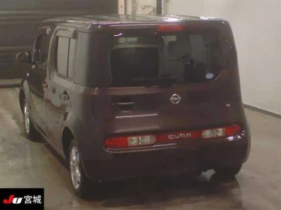 Nissan CUBE
