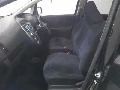 Toyota RACTIS  с аукциона в Японии