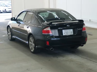 Subaru LEGACY B4