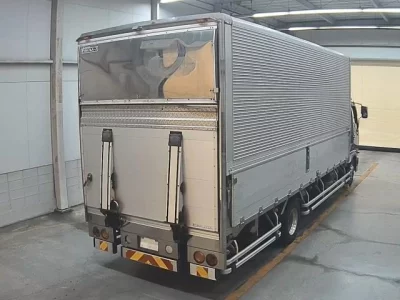 Mitsubishi FUSO FIGHTER