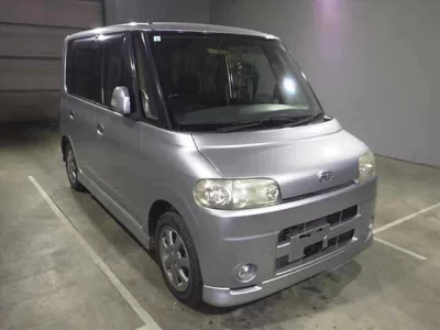 Daihatsu TANTO  с аукциона в Японии