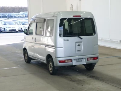 Toyota PIXIS VAN  с аукциона в Японии