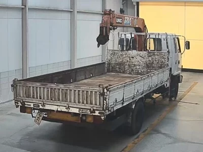 Isuzu FORWARD  с аукциона в Японии