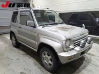 Mitsubishi PAJERO JR лот № 9226 оценка R  с аукциона в Японии 3