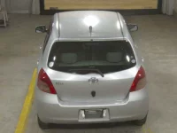 Toyota VITZ лот № 2059 оценка R  с аукциона в Японии 5