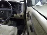 Mazda TRIBUTE лот № 2057 оценка 3.5  с аукциона в Японии 6