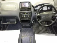 Toyota IPSUM лот № 1054 оценка 3.5  с аукциона в Японии 2